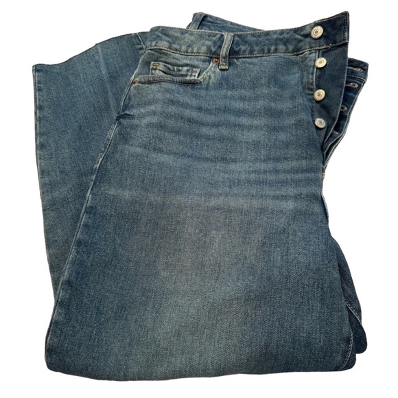 Old Navy Denim - Sz 20 Old Navy Higher High Rise O. G. Straight Secret Smooth Pockets. NWOT.
